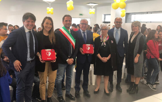 2019 02 DEFIBRILLATORI_1200x800 2019 02 DEFIBRILLATORI_1200x800